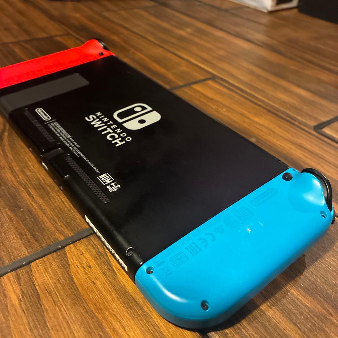 Nintendo Switch 本体　256G SDカード　純正保護ケース付き