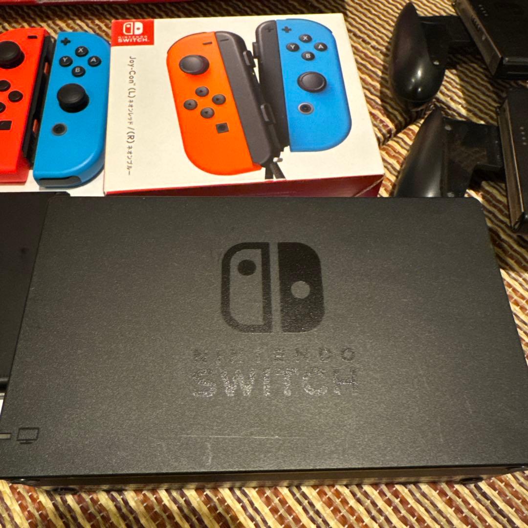 switch ジョイコン2セット&ソフト2本