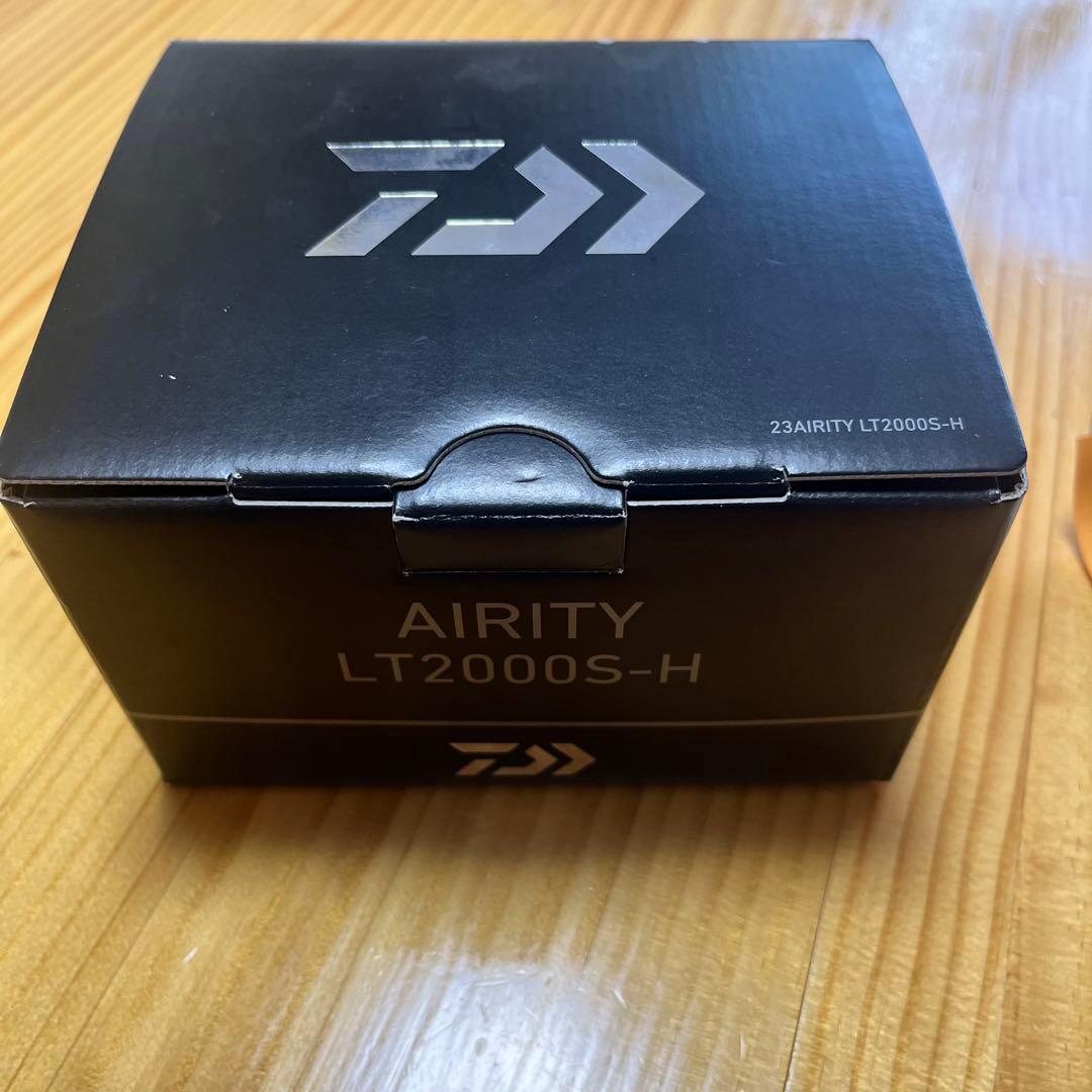 ダイワ　23エアリティ LT2000SH ※ハンドル違い