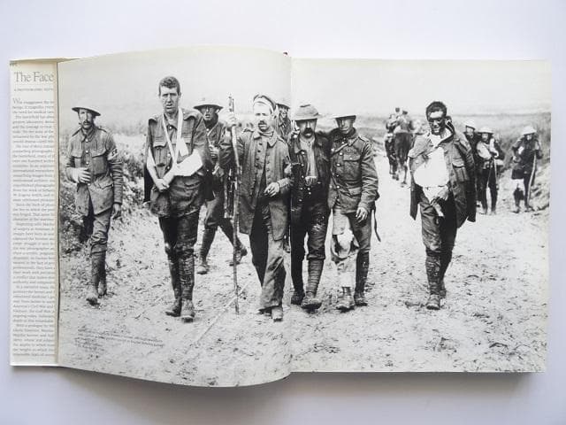洋書◆戦時中の医療写真集 本 ミリタリー 戦争 病院