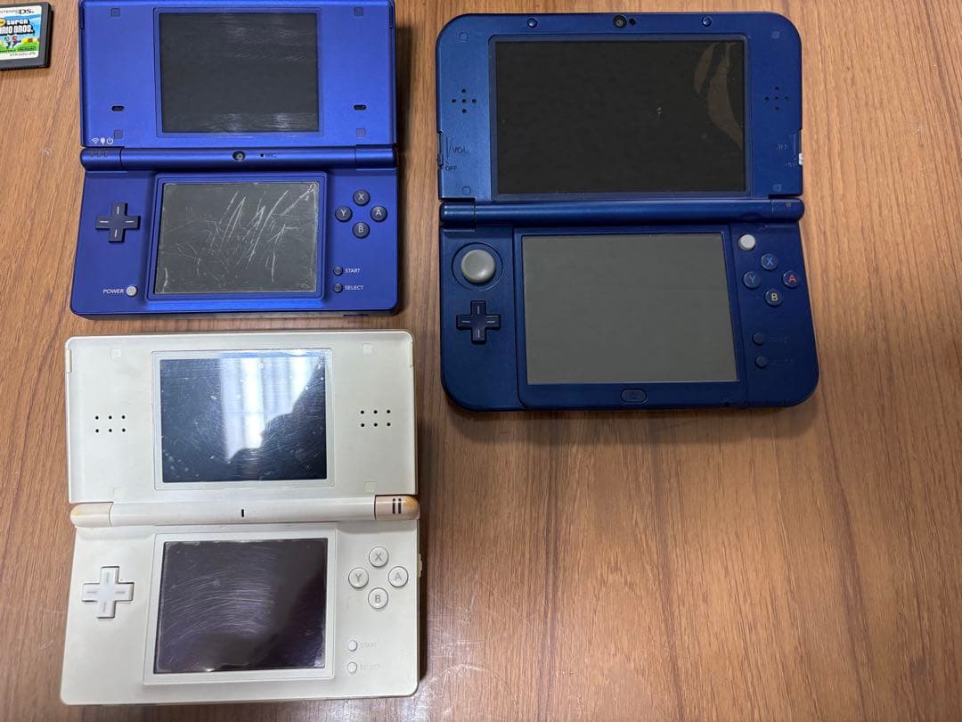 伊*5様 Nintendo DSシリーズ 3台セット ゲームカード付き