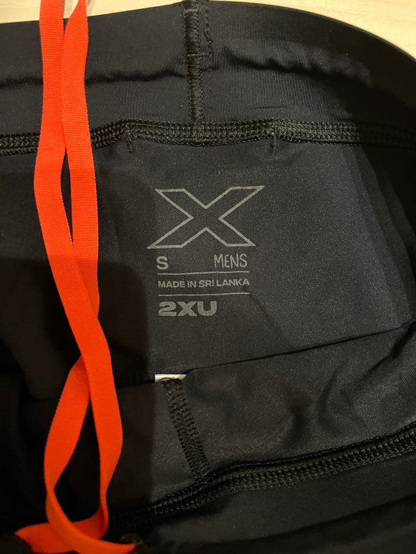 2XU(メンズ)ライトスピード リアクト コンプレッション ショート ショーツ