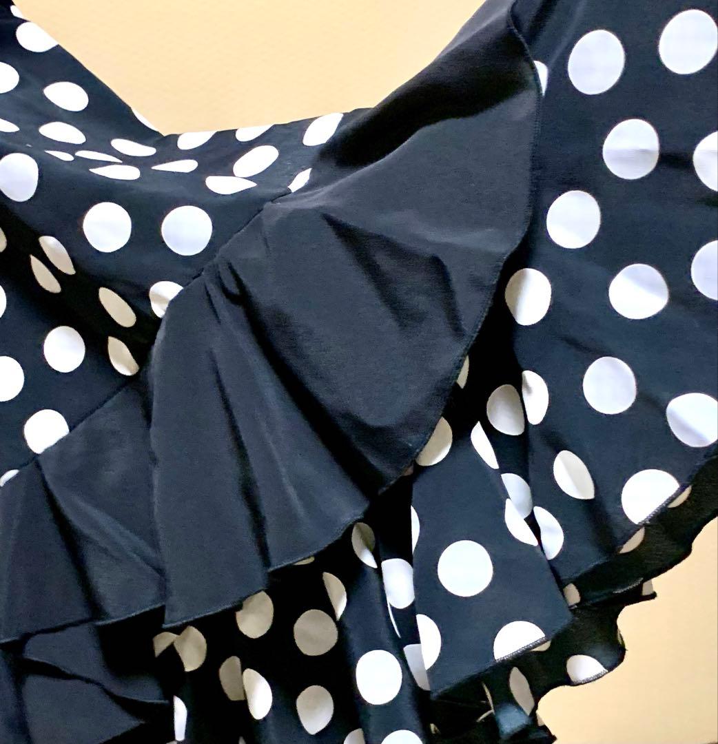 フラメンコ衣装　スペイン製ワンピース黒白ドット、ボレロ付き