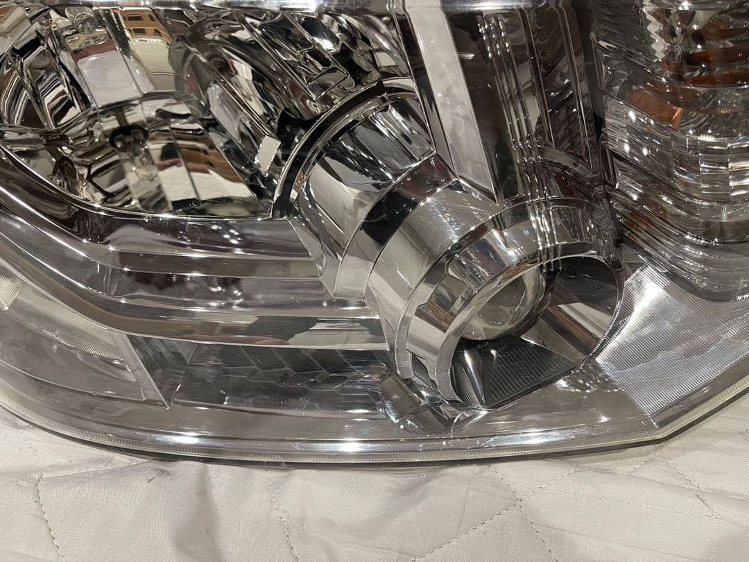 デリカ　D5 CV5Wヘッドライト　左右