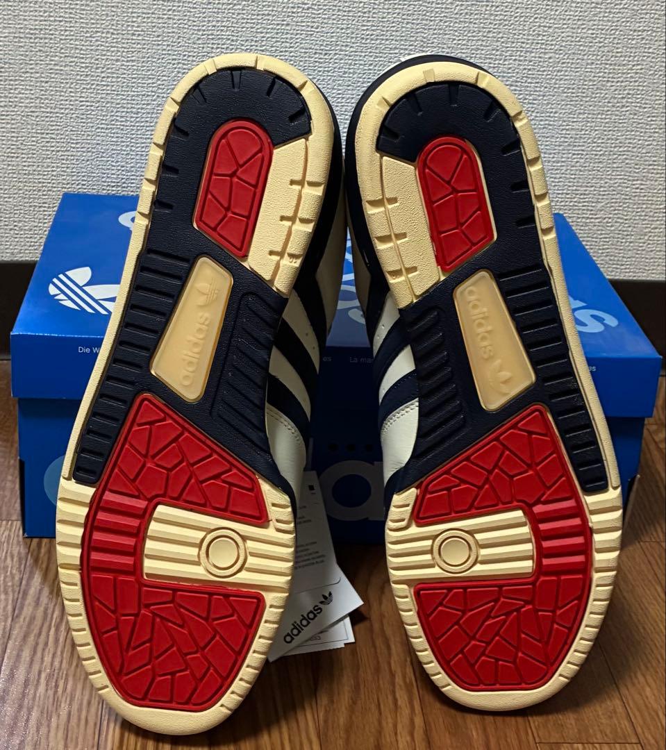 【新品タグ箱付】アディダスライバルリー86 ロー \"アイボリー\"