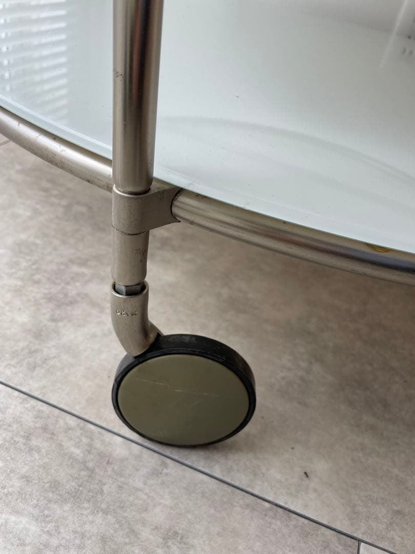 IKEA オールドイケア strind ガラステーブル　コーヒーテーブル