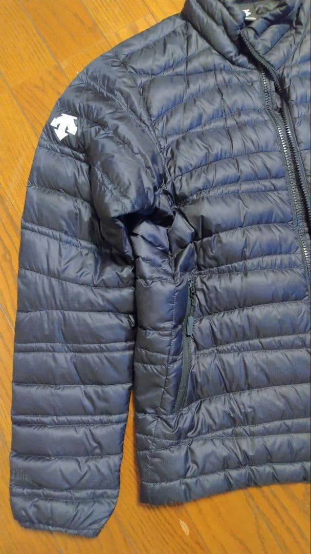 極美品DESCENTEデサント製オガサカOGASAKAダウンジャケットMサイズ