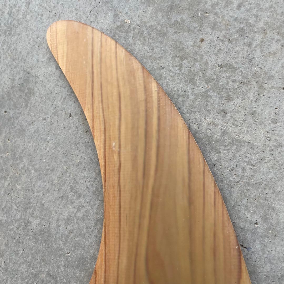 シングルフィン　フィン　ロングボード　ミッドレングス　ウッド　木目　7インチ