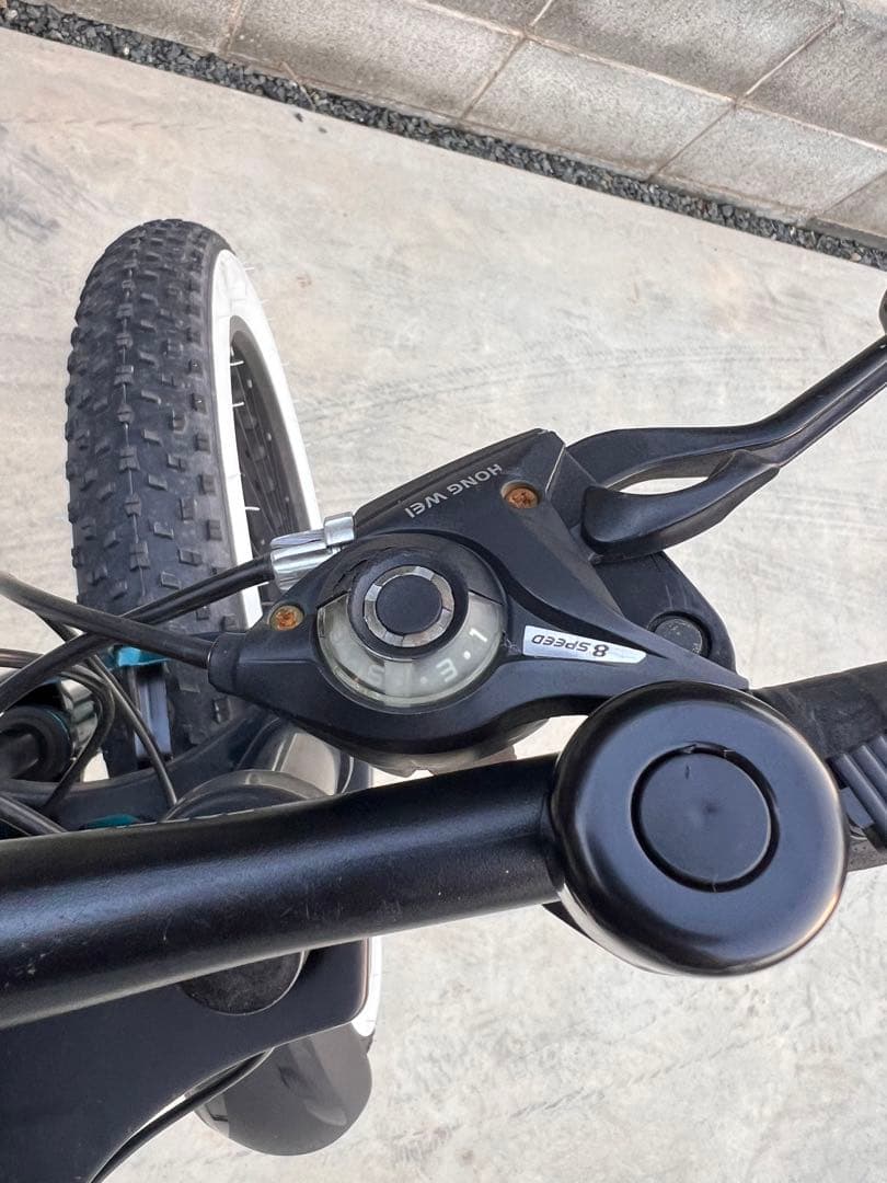 広島より ファットバイク 26インチ 24段変速