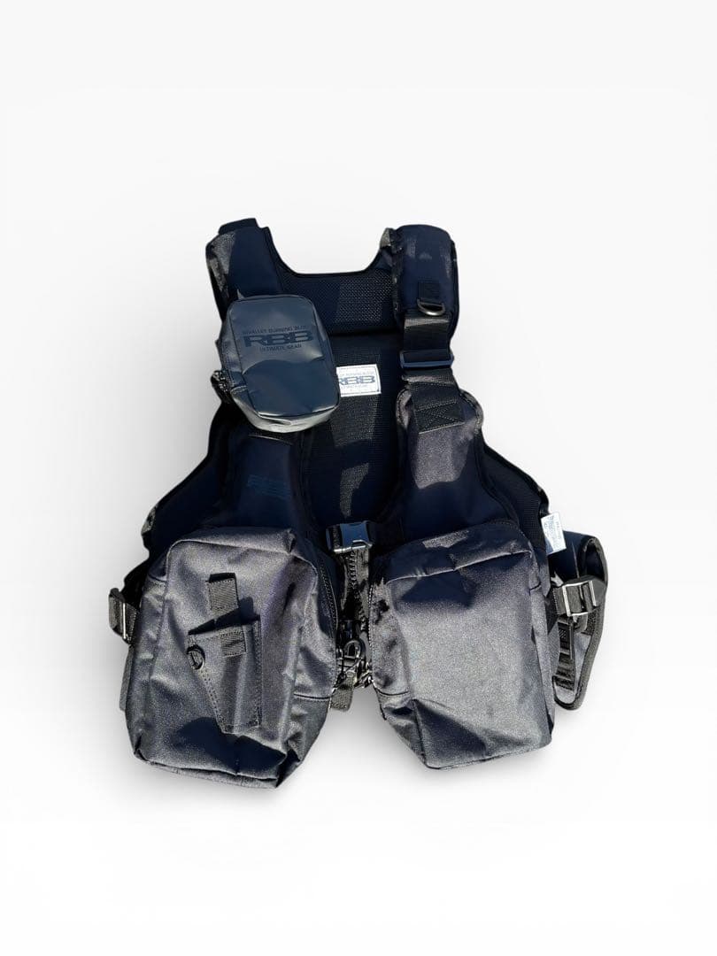 リバレイ RBB ルアーゲームベスト ブラック×ブラック フローティングベスト