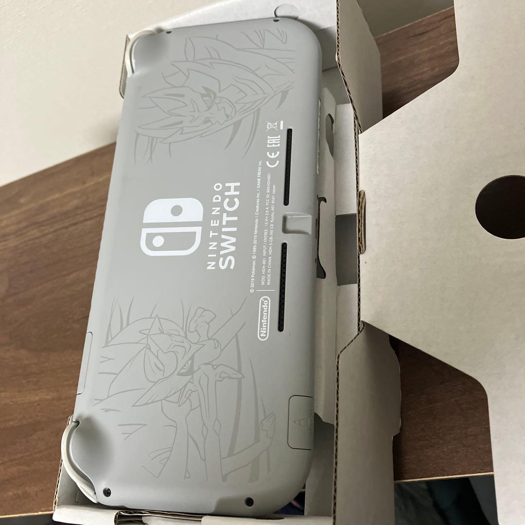 M*T様 Nintendo Switch Lite ザシアン・ザマゼンタ