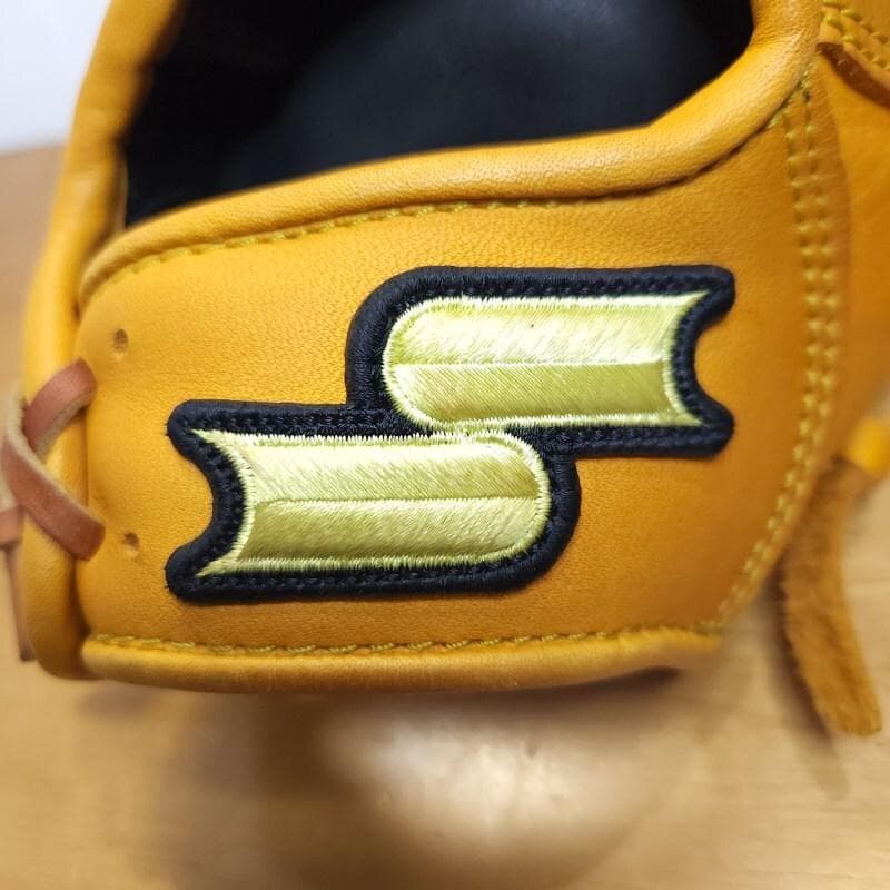 SSK 川崎宗則モデル スーパープロ H52 限定品 内野用 軟式グローブ