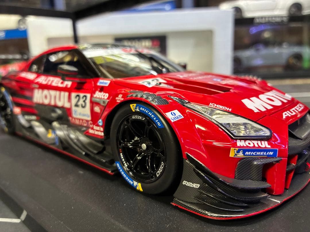 京商 1/18 日産 ニスモ モチュール オーテック GT-R 2021