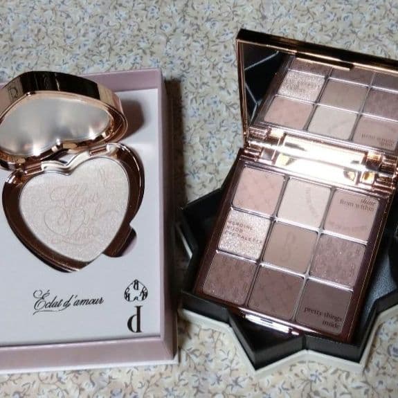 Peony（ピオニー）アイシャドウ　ハイライト