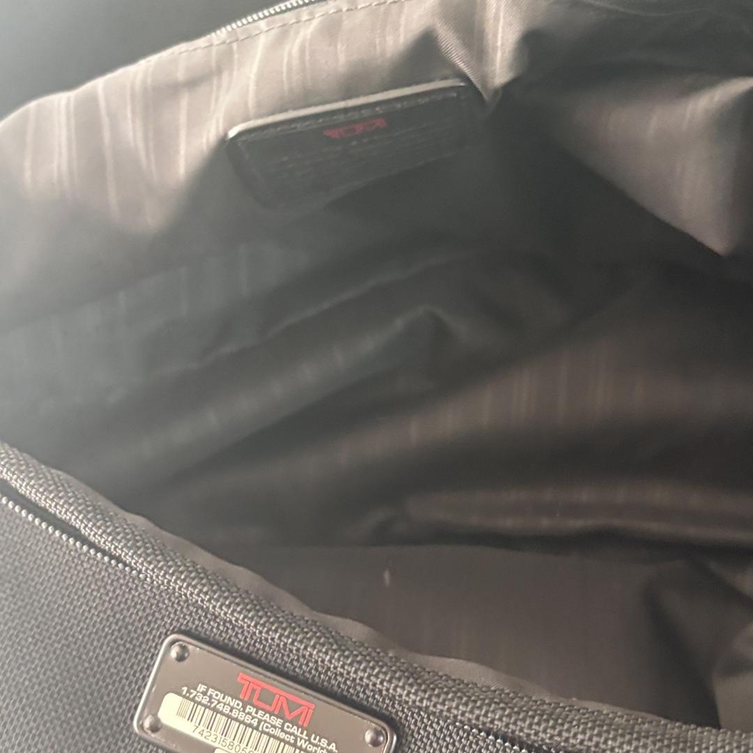 訳あり 希少 TUMI メッセンジャーバッグ ショルダーバッグ ナイロン 黒