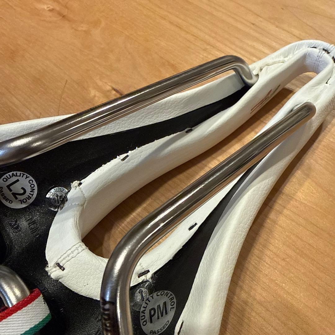 【希少・新品】定価3.3万 SELLE SMP T5 トライアスロン TTサドル