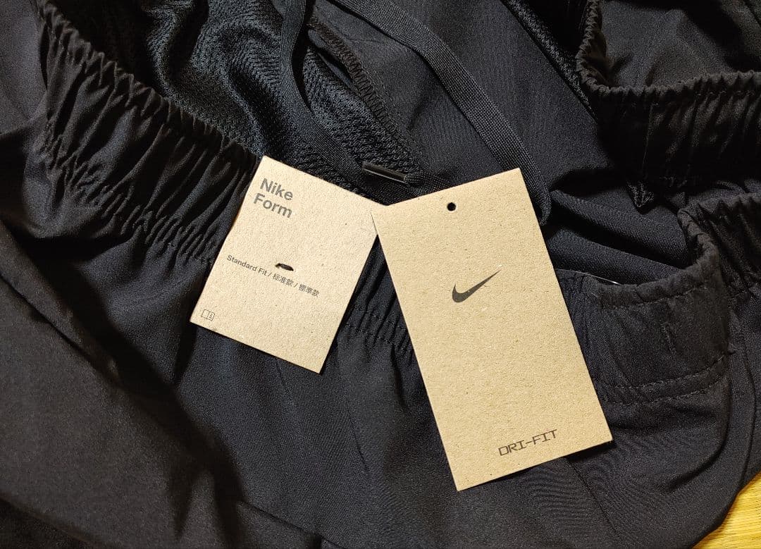 新品タグ付き＊NIKE DRI-FIT・パンツ・サイズＬ＊ロゴ・メンズ・スポーツ