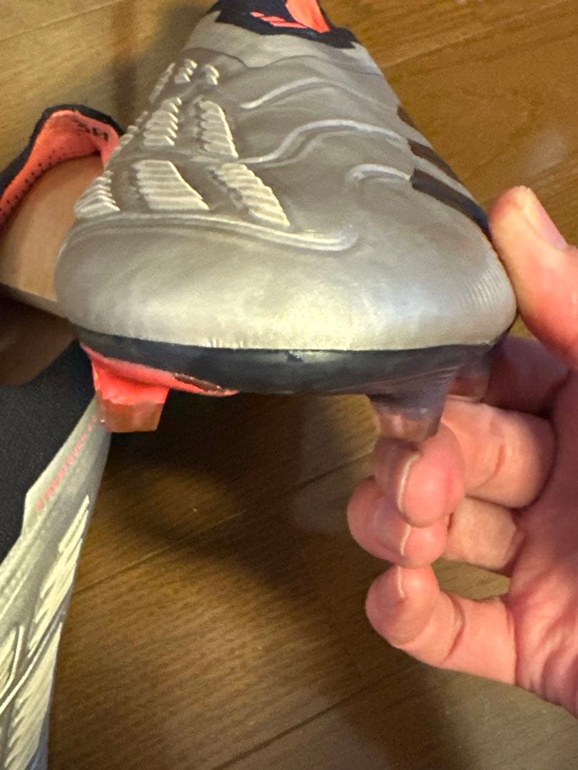 【値下げ】【美品】adidasプレデターELITE レースレス FG