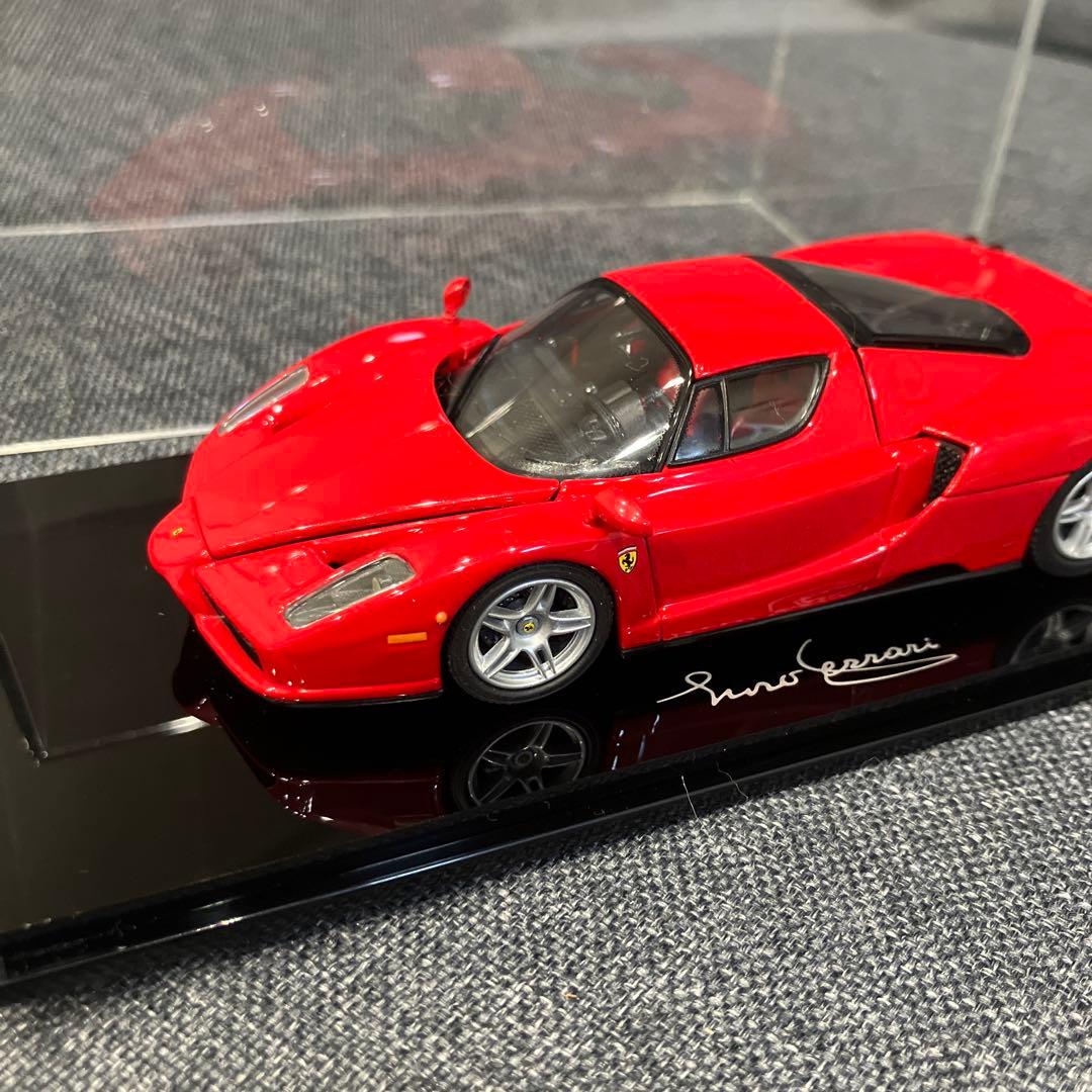 Ferrari Enzo 1/43 ミニカー ケース付き フェラーリ エンツォ