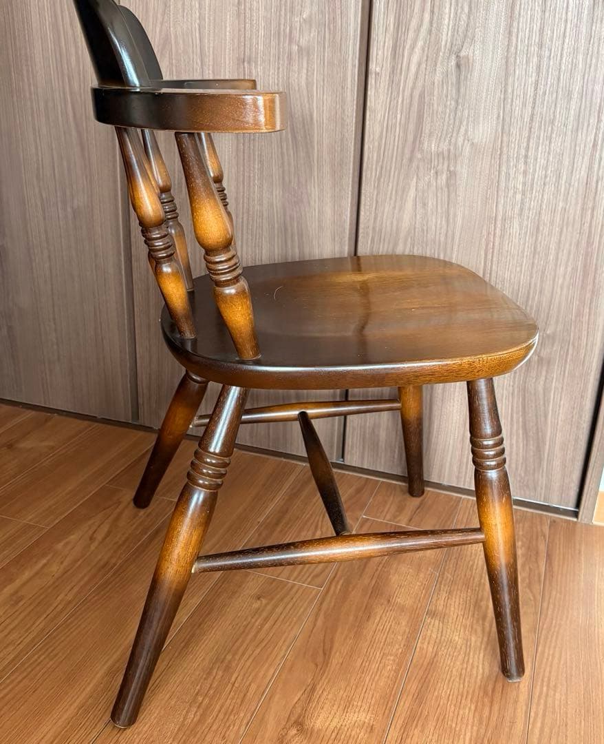 飛騨産業　キツツキマーク　アンティーク ウィンザーチェア　座面広い　レトロ