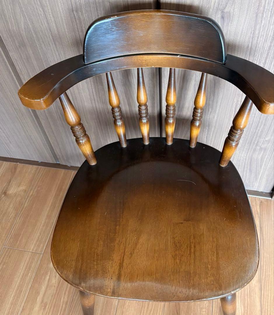 飛騨産業　キツツキマーク　アンティーク ウィンザーチェア　座面広い　レトロ