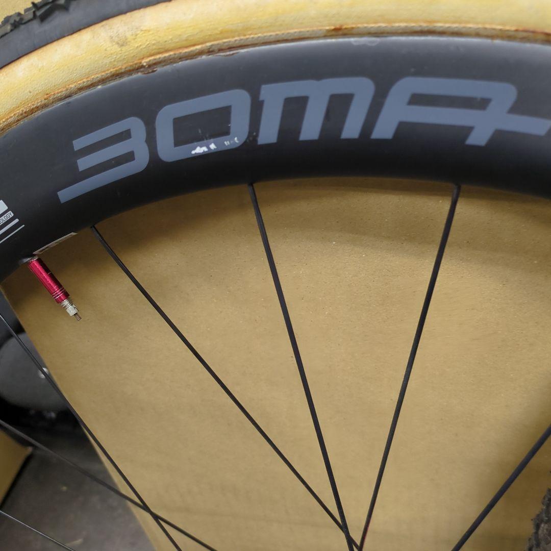 BOMA CARBON 4.5 完組ホイールチューブラー