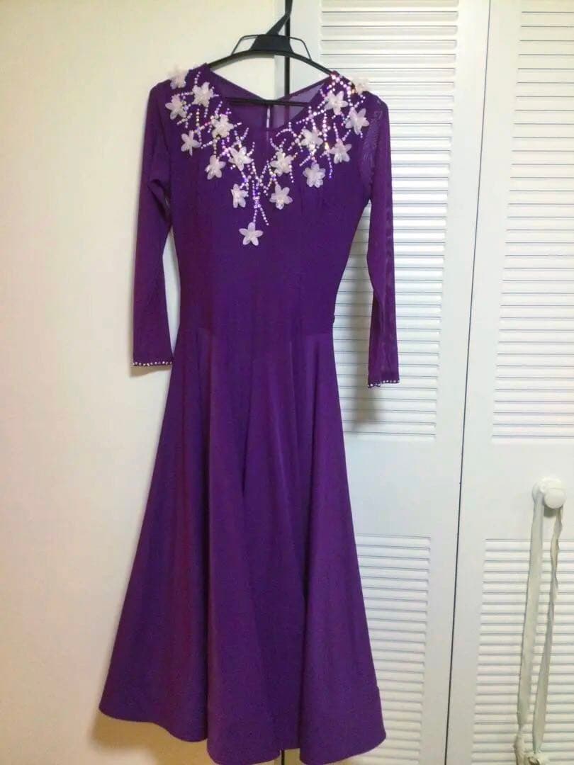 社交ダンス　紫色モダンダンスドレス