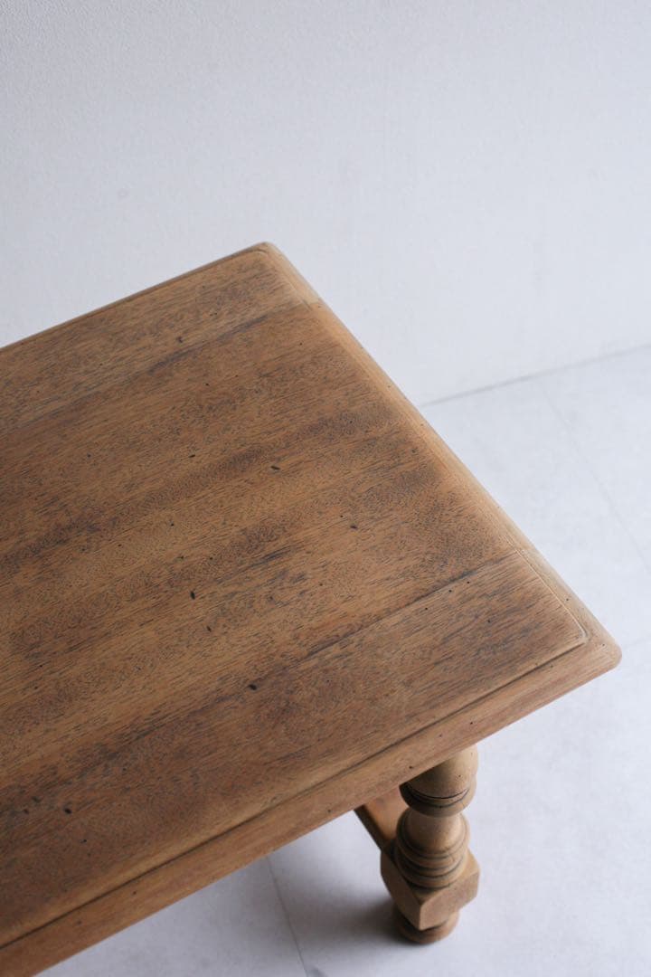 フランス　ローテーブル　サイドテーブル　無垢財　オーク材　ブロカント　古家具