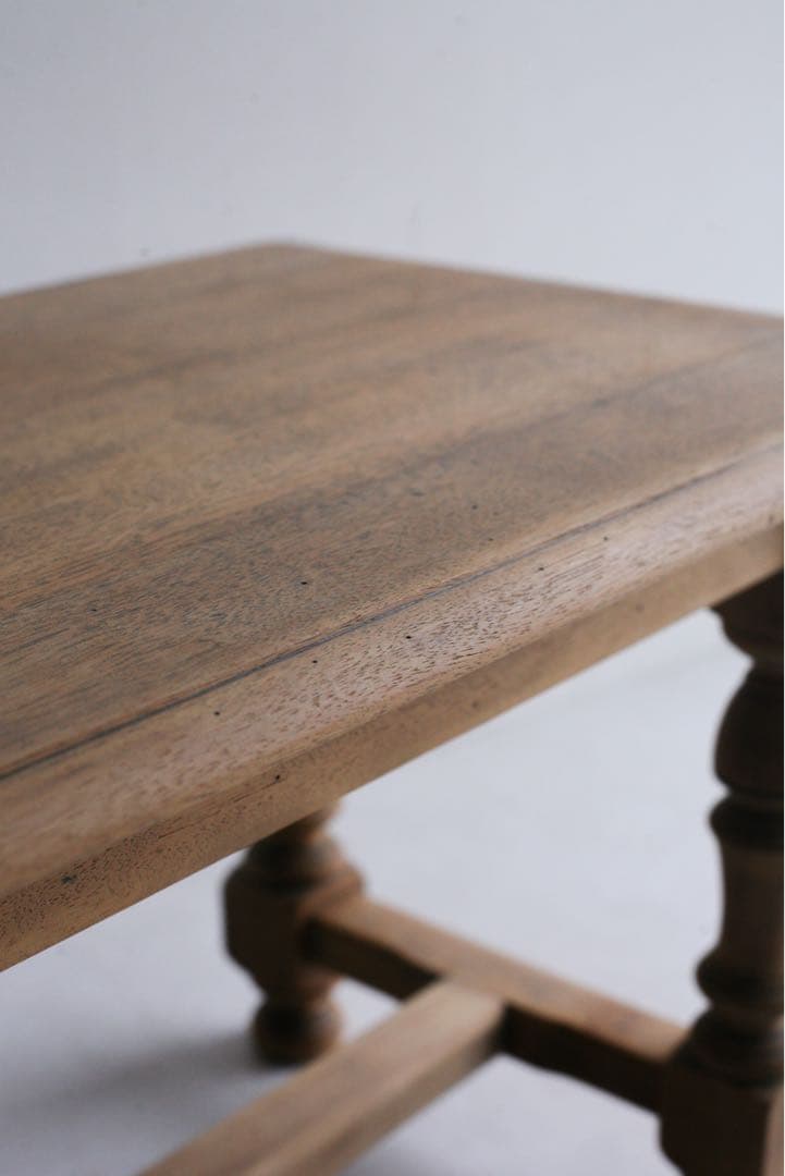 フランス　ローテーブル　サイドテーブル　無垢財　オーク材　ブロカント　古家具