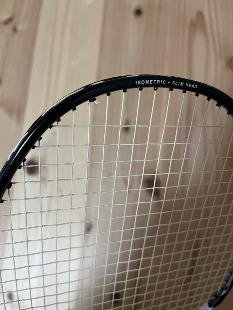 美品YONEX ヨネックスNANOSPEEDナノスピード8000後期廃番