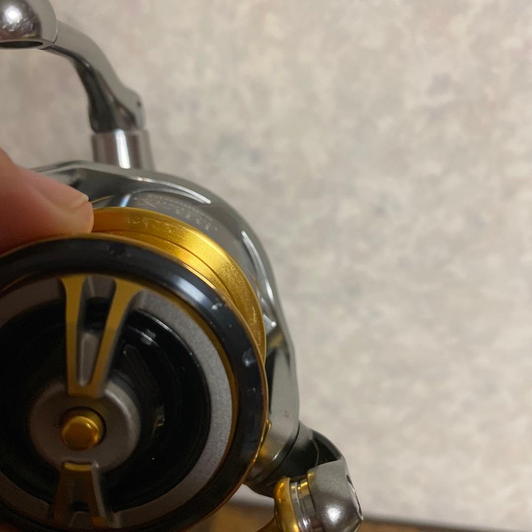 【美品】SHIMANO 15 BB-X TECHNIUM スピニングリール