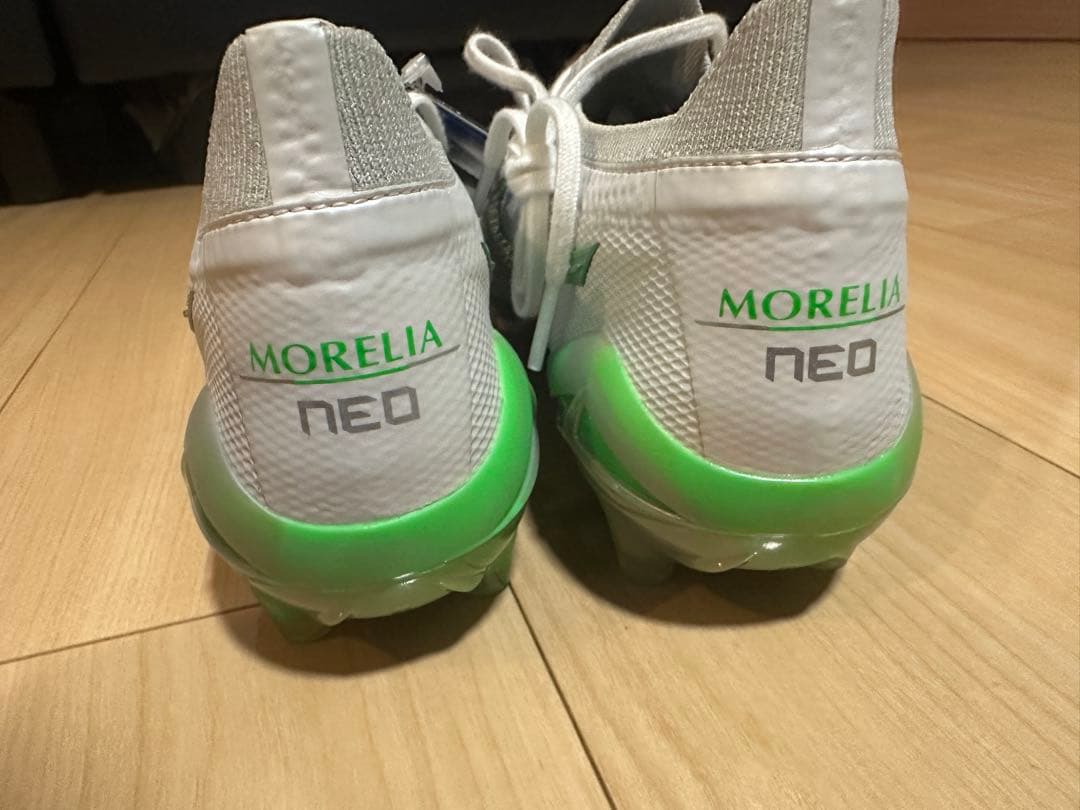 ミズノ　モレリアネオ4β ベータJAPAN ジャパン　緑 28.5cm 未使用