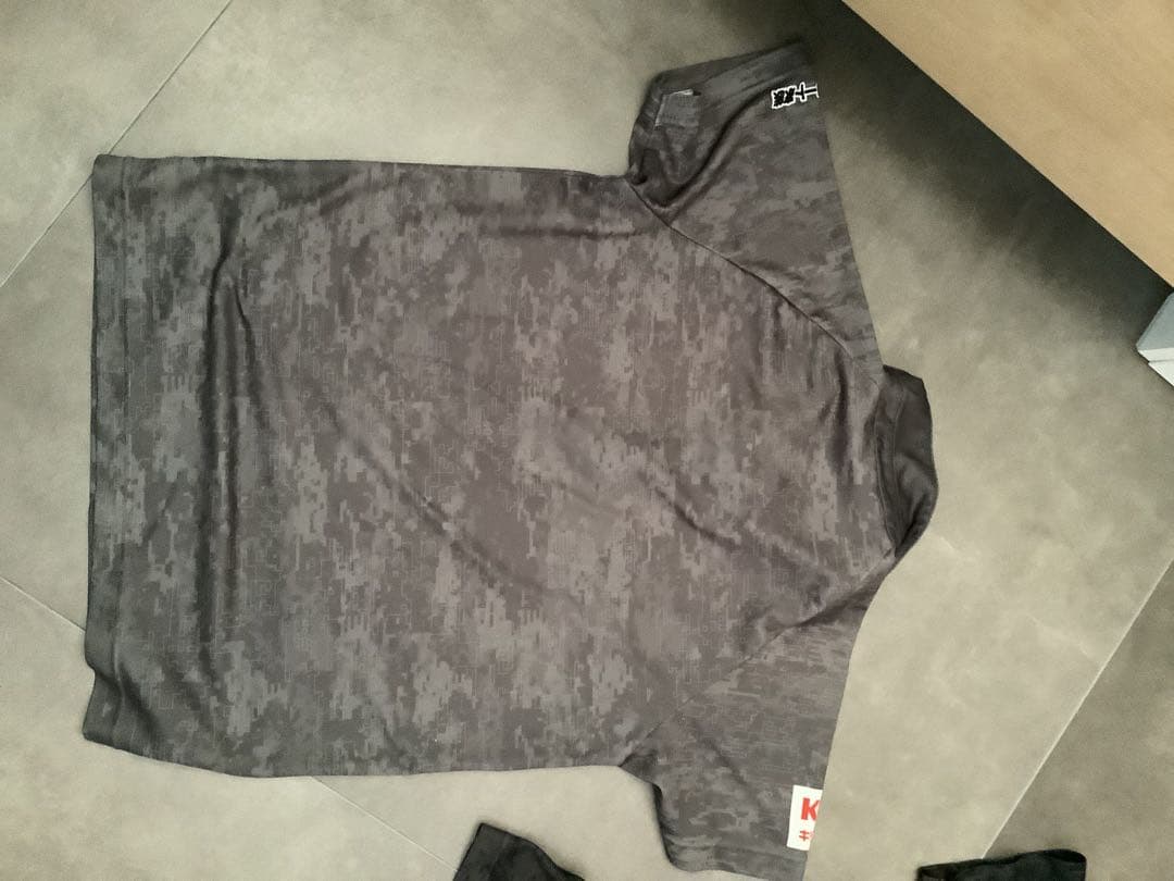 福岡大学サッカー部ポロシャツ