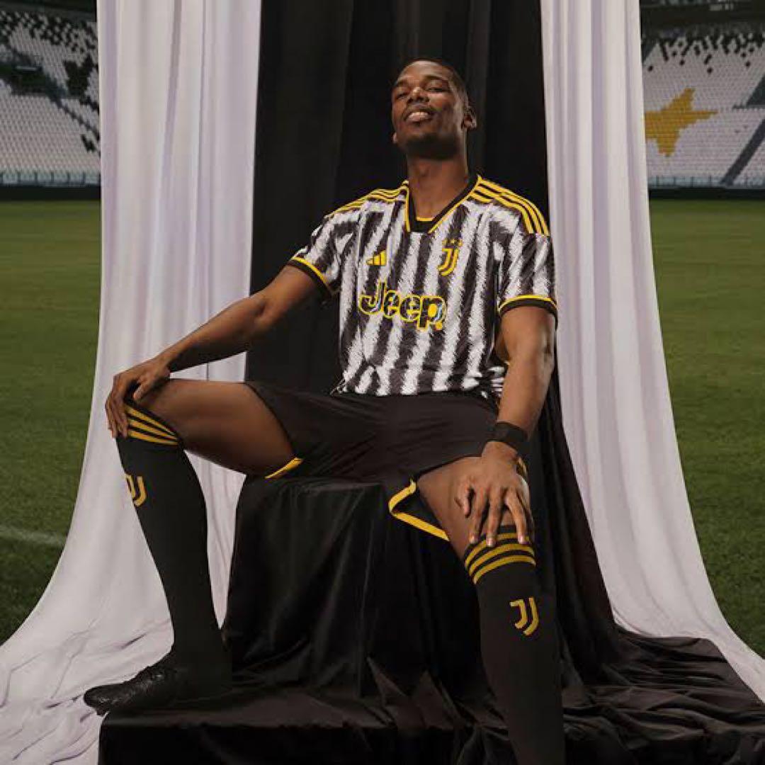 アディダス ユベントス オーセンティック ユニフォーム Mサイズ