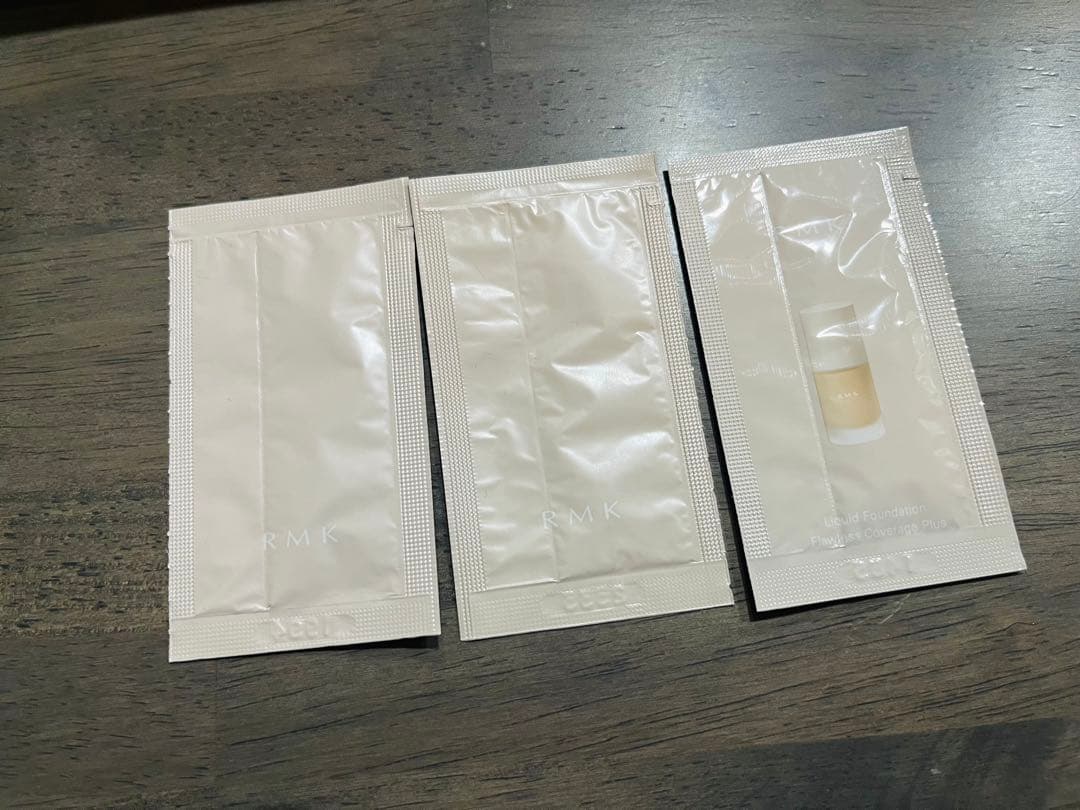 RMK ブリーズ ブリス エスケープアイズ ＆ ブラッシュパレット　★おまけ付き