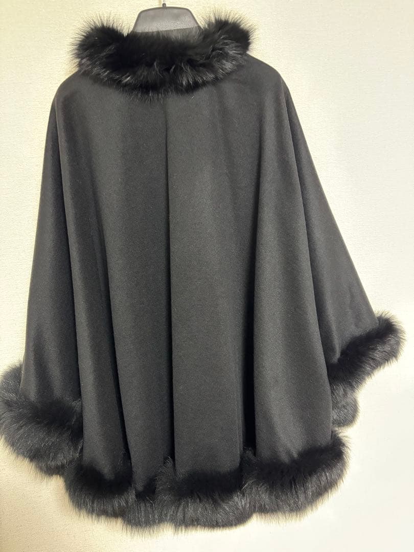 黒マントフォックストリミング付き