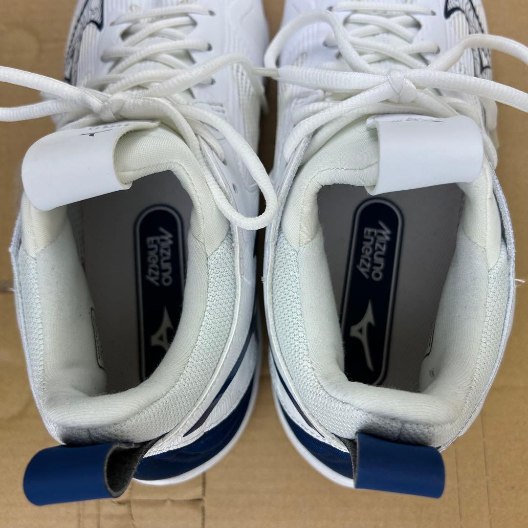 ミズノ バレーシューズ ウエーブモーメンタム3 27.5cm ※外履きあり