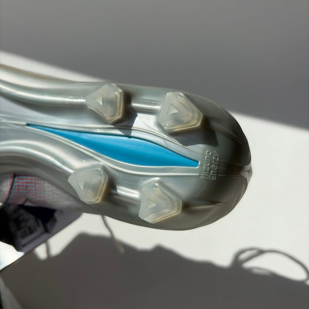 【訳アリ】ミズノ α JAPAN（左25.5/右26.0）定価24,200円