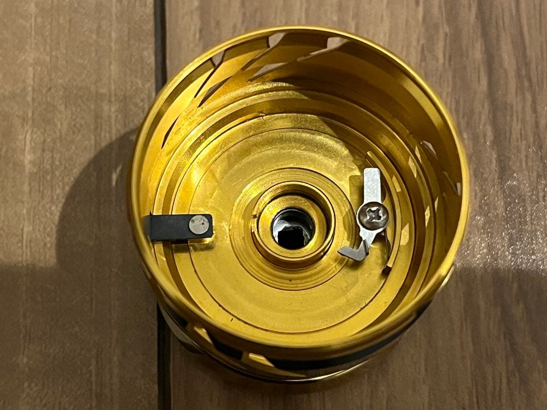 ツインパワー 2500S スプール