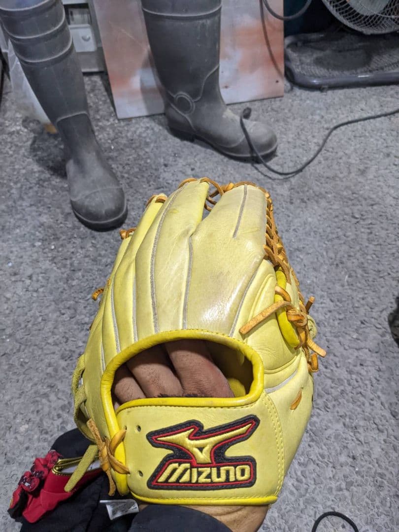 ミズノ　外野手　軟式　即戦力