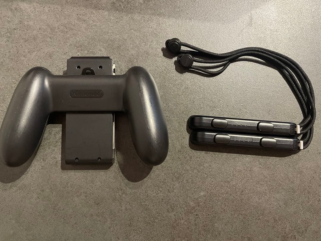 【美品】Nintendo Switch 本体 マリオカート8 ソフト付き