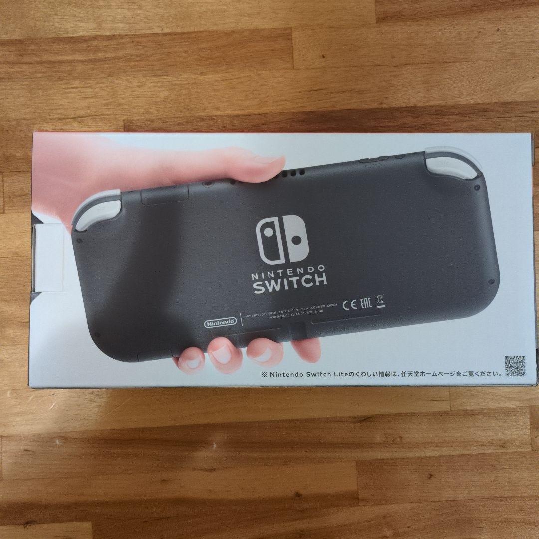 新品 ニンテンドースイッチ ライト Nintendo Switch　保証書付き