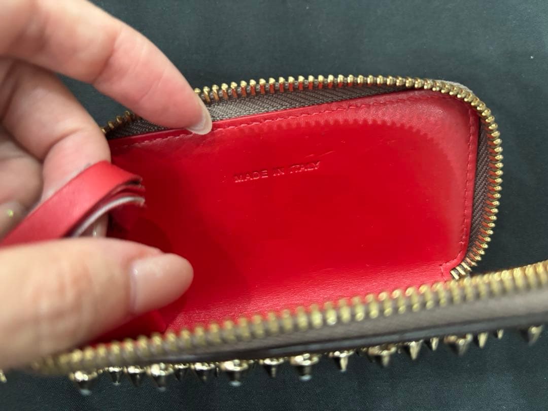 Liela shop　クリスチャンルブタン　キーケース