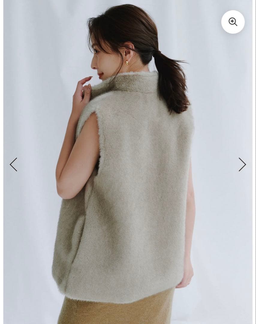 新品アニュアンス　スタンドカラーファーベスト