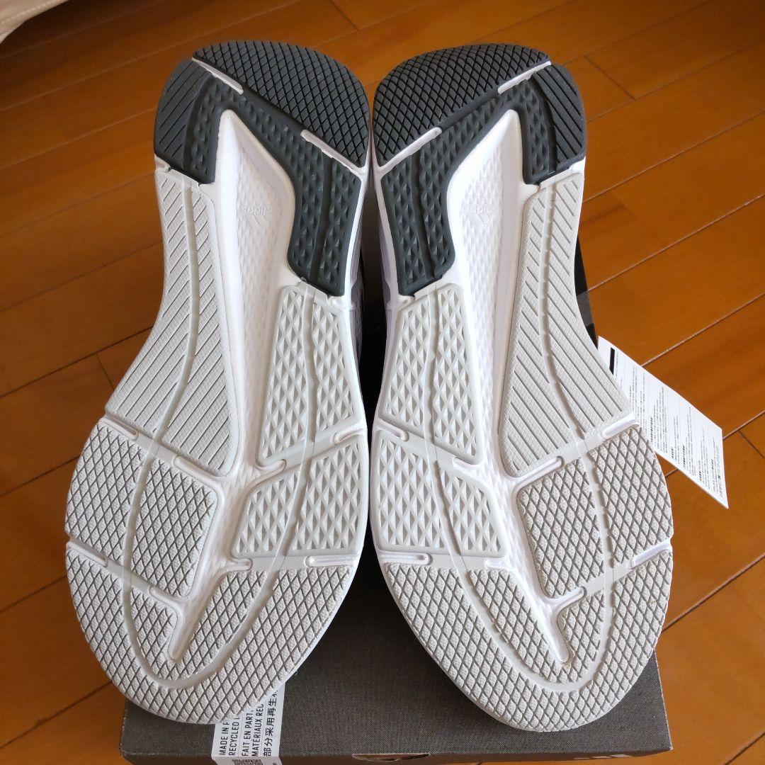 アディダス クエスター ランニングシューズ 26.5cm