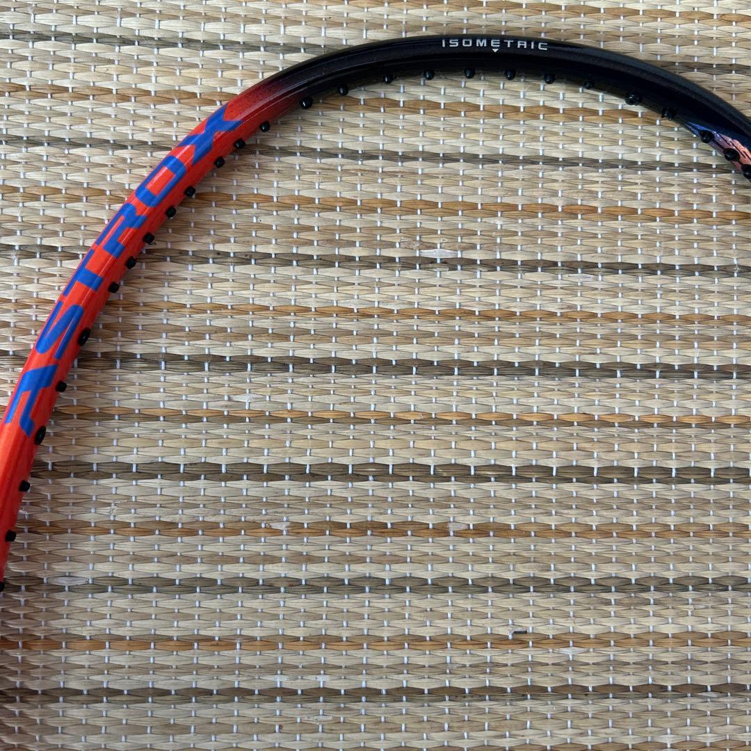 ASTROX 77 バドミントンラケット