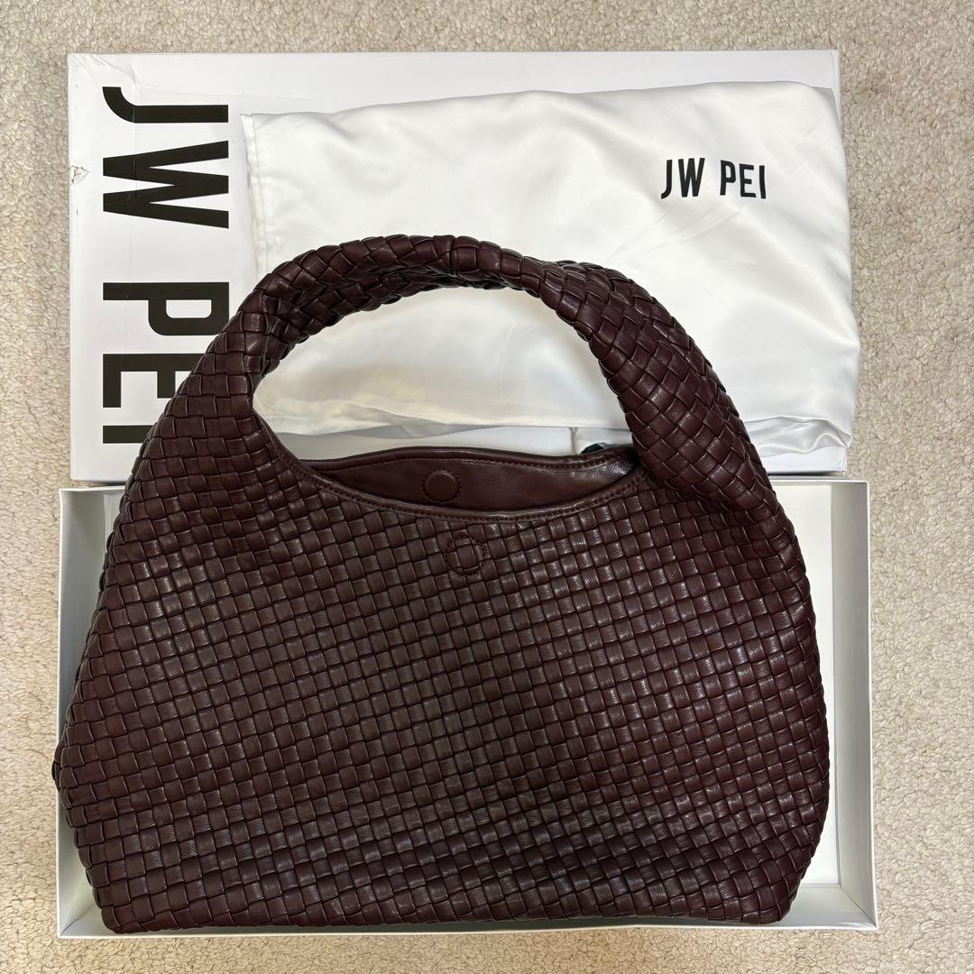 JW PEI Iaura 編み込みショルダーバッグ バーガンディディープ