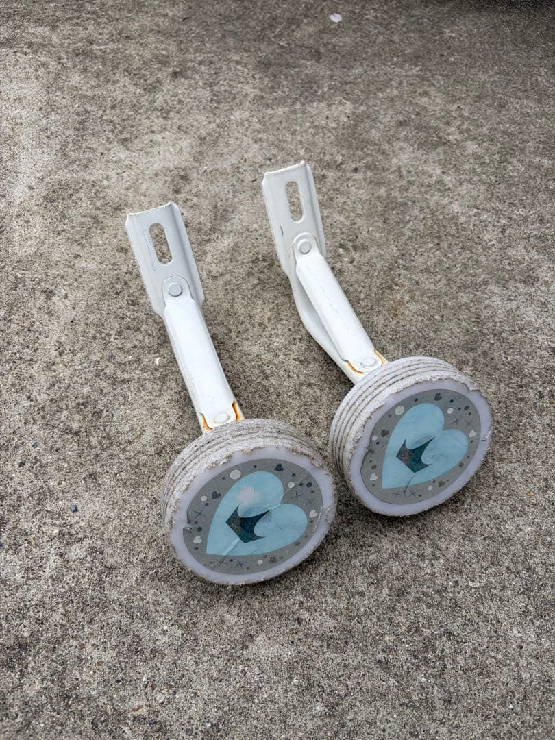 プリンセス　自転車　16インチ　ゆめラブ　補助輪付き