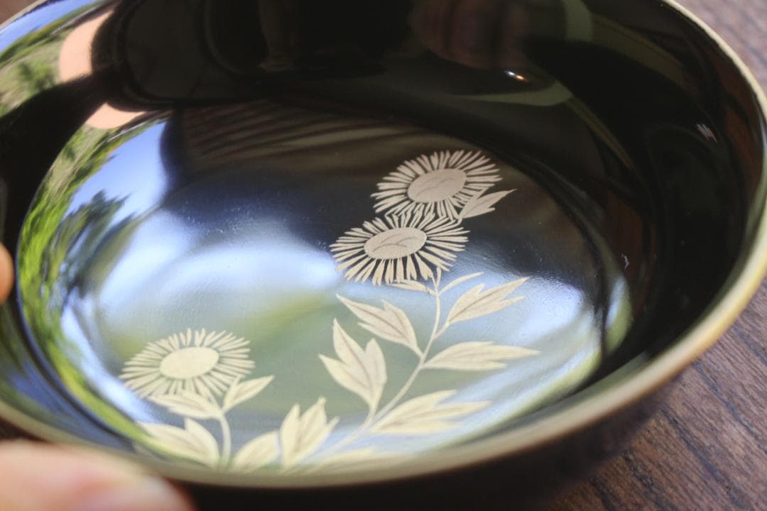 デッドストック！時代金縁黒漆に優美な草花蒔絵の映えるお皿7点（検輪島塗蒔絵皿