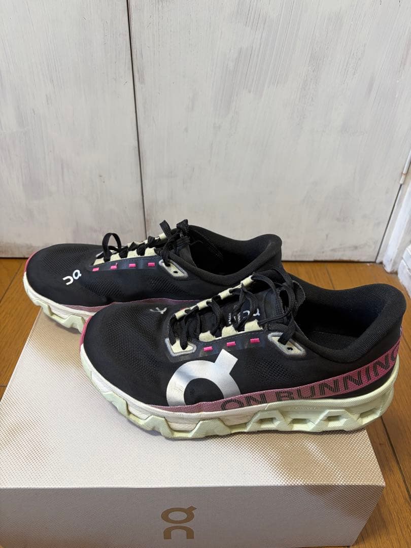 正規品　Cloudmonster Hyper　クラウドモンスターハイパー